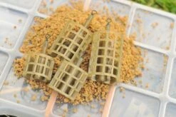 Guru - Feederkorven Guru Commercial Cage Feeder - Guru -Visuitrusting Winkel 1266184041