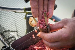 Matrix - Voederkorven Maggot Feeder - Matrix -Visuitrusting Winkel 1712944577