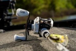 Abu Garcia - Reel Max PRO Left - Abu Garcia 11 Abu Garcia - Reel Max PRO Left - Abu Garcia -Visuitrusting Winkel 1800594498