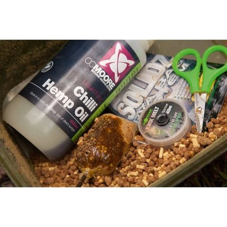 CC Moore - Chili Hemp Oil - 500ml - CC Moore 2 CC Moore - Chili Hemp Oil - 500ml - CC Moore - Afbeelding 2