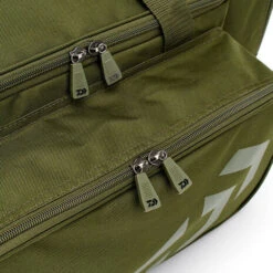 Daiwa - Black Widow Low Level Carryall - Daiwa -Visuitrusting Winkel 1971689244